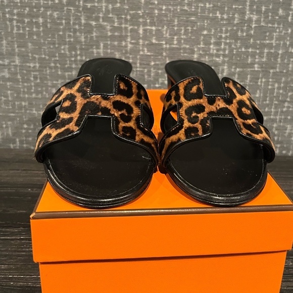 NIB Hermes Oasis Sandals Heels Leopard Print Pony Hair 38 - Picture 6 of 15